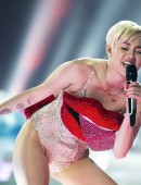 Miley-Cyrus-205