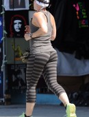 Pink-Booty-in-Tights-1