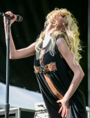 Taylor-Momsen-2014-Rock-On-The-Range-in-Ohio-10