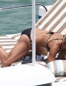Vanessa-Hudgens-475