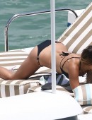 Vanessa-Hudgens-476