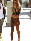Vanessa-Hudgens-Booty-in-Tights-10