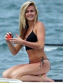 Witney-Carson-and-Lindsay-Arnold-1
