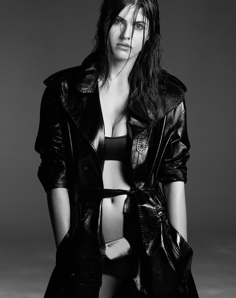 Alexandra-Daddario-in-Interview-Magazine-June-2014-1