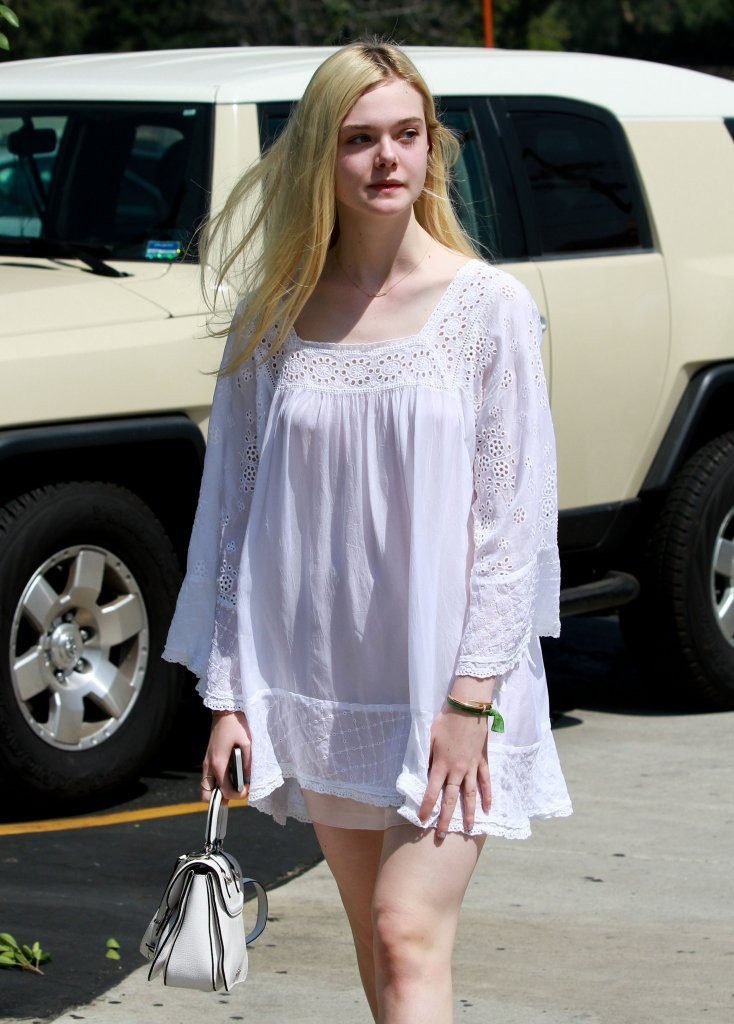 Elle-Fanning-LA-1