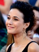 Emmanuelle-Chriqui-1