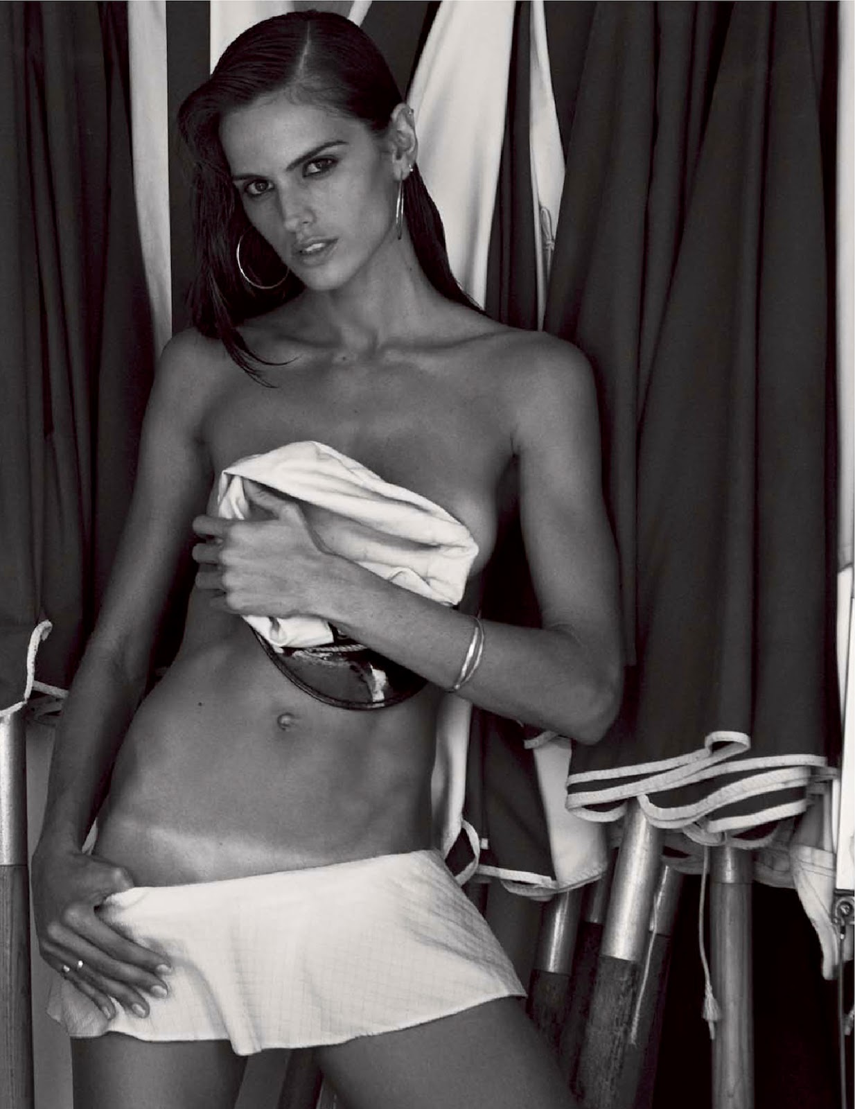 Izabel-Goulart-Lui-Magazine-June-2014-3