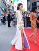 Kylie-jenner-and-Kendall-Jenner-12