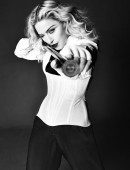 Madonna-for-Tom-Munro-Photoshoot-1