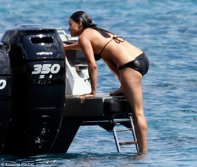 Michelle-Rodriguez-504