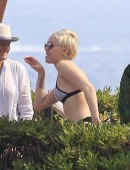 Miley-Cyrus-104