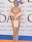 Rihanna-at-2014-CFDA-Fashion-Awards-NY-3