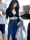 Selena-Gomez-Nine-Zero-One-1