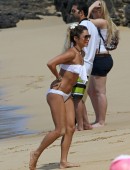 Vanessa-Hudgens-in-Bikini-7
