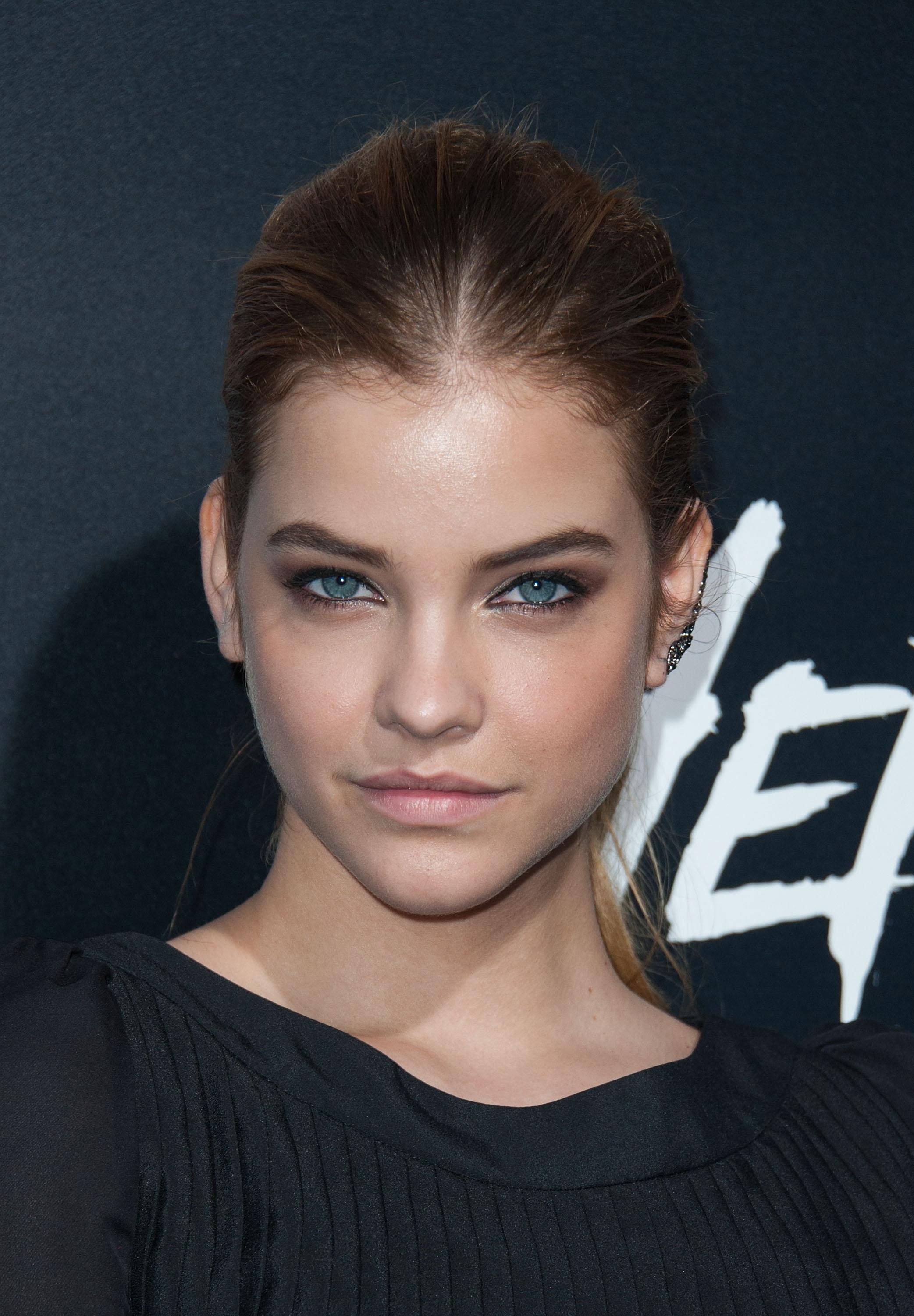 Barbara-Palvin-710