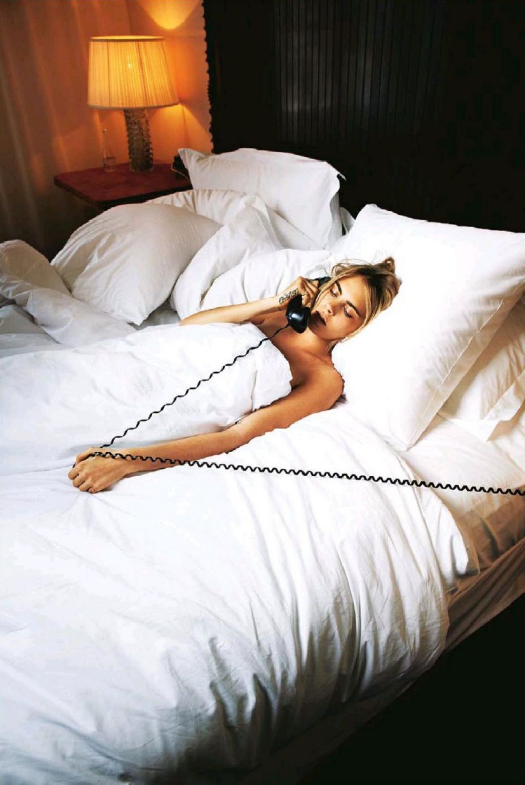 Cara-Delevingne-303
