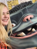 Elle-Fanning-SDCC-2014-12