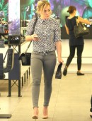 Hilary-Duff-418