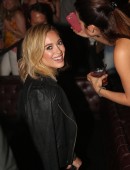 Hilary-Duff-709