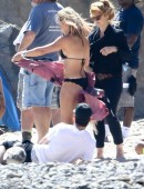 Hilary-Duff-in-Bikini-2