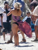 Hilary-Duff-in-Bikini-7