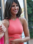 Jasmin-Walia-907
