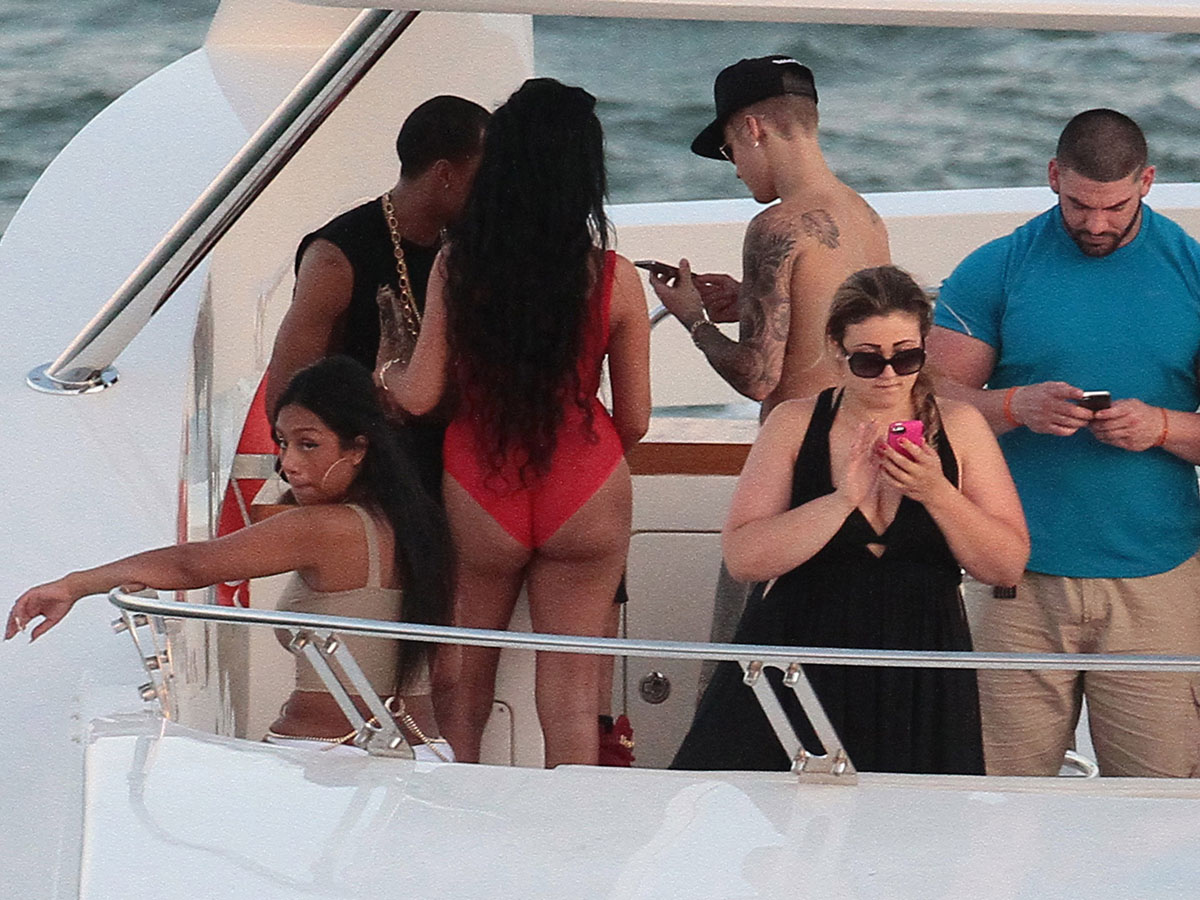 Justin Bieber and Khalil Sharieff throw a yacht party in Miami - Part 2