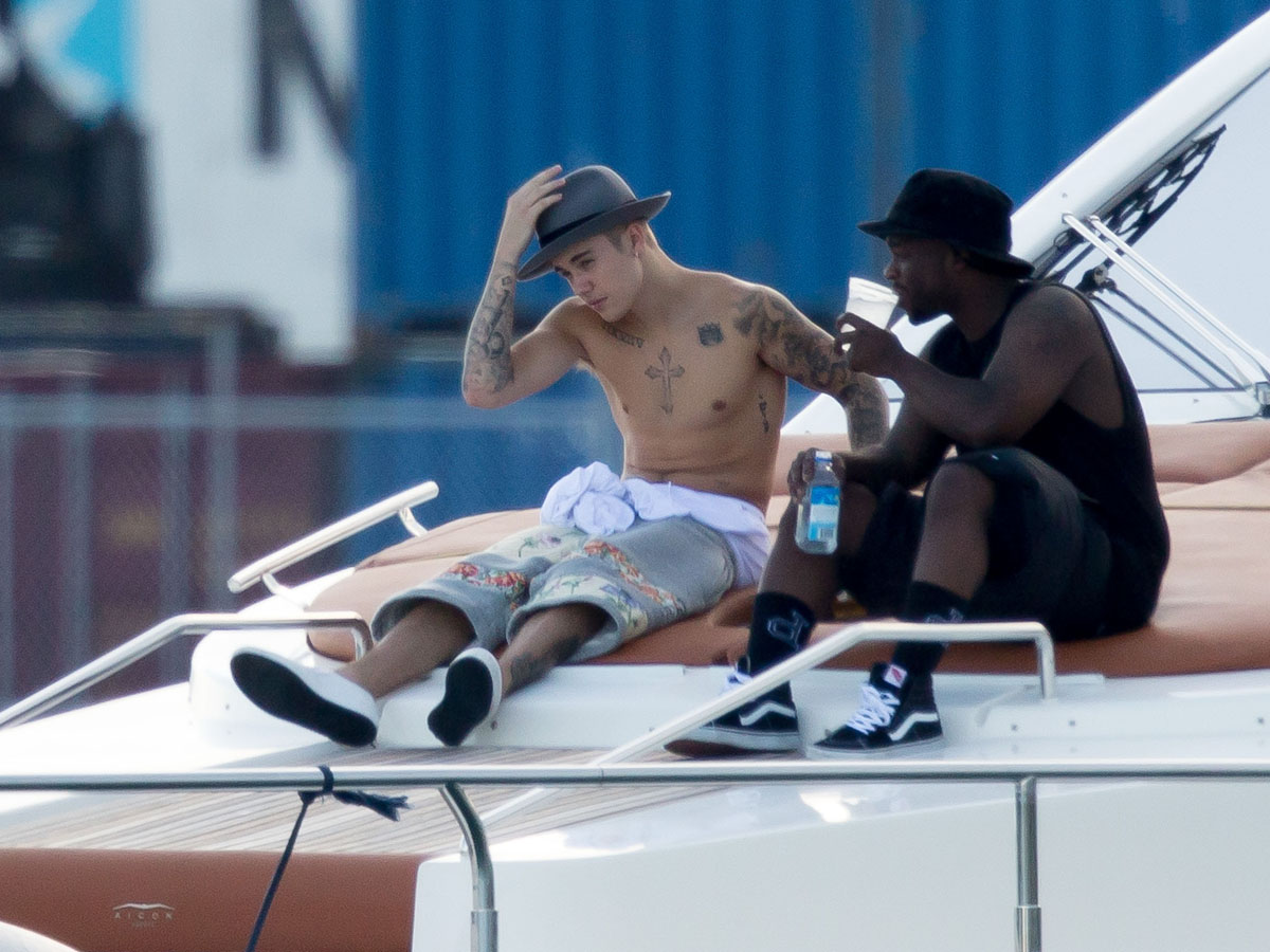 Justin Bieber takes a boat trip in Miami, Florida