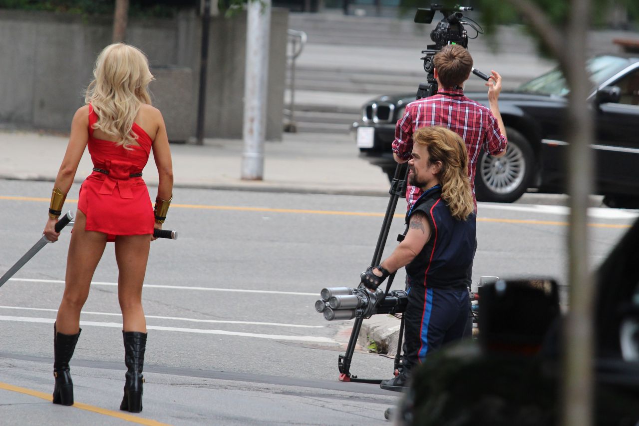 Ashley-Benson-Pixels-2