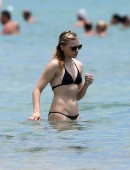 Chloe-Moretz-in-Bikini-3