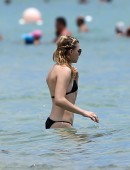 Chloe-Moretz-in-Bikini-7