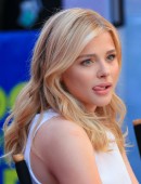 Chloe-Moretz-on-GMA-9