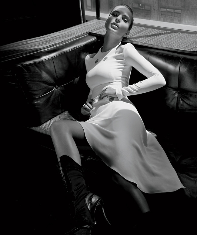 Emily-Ratajkowski-Ocean-Drive-Magazine-Fall-Issue-2014-6