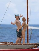Heidi-Montag-in-Bikini-5