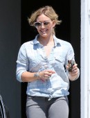 Hilary-Duff-10