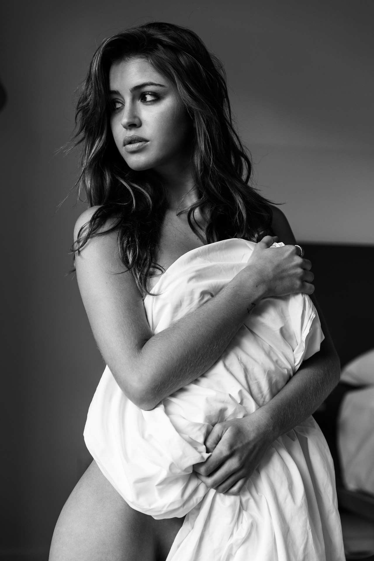 Jehane-Paris-in-Neave-Bozorgi-Photoshoot-5