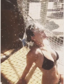 Katy-Perry-in-Bikini-2