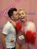 Miley-Cyrus-401