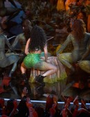 Nicki-Minaj-2014-MTV-Video-Music-Awards-14