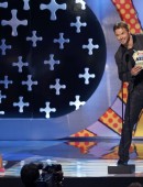 Dobrev and Lutz present the award for choice movie actress: action/adventure during the Teen Choice Awards 2014 in Los Angeles