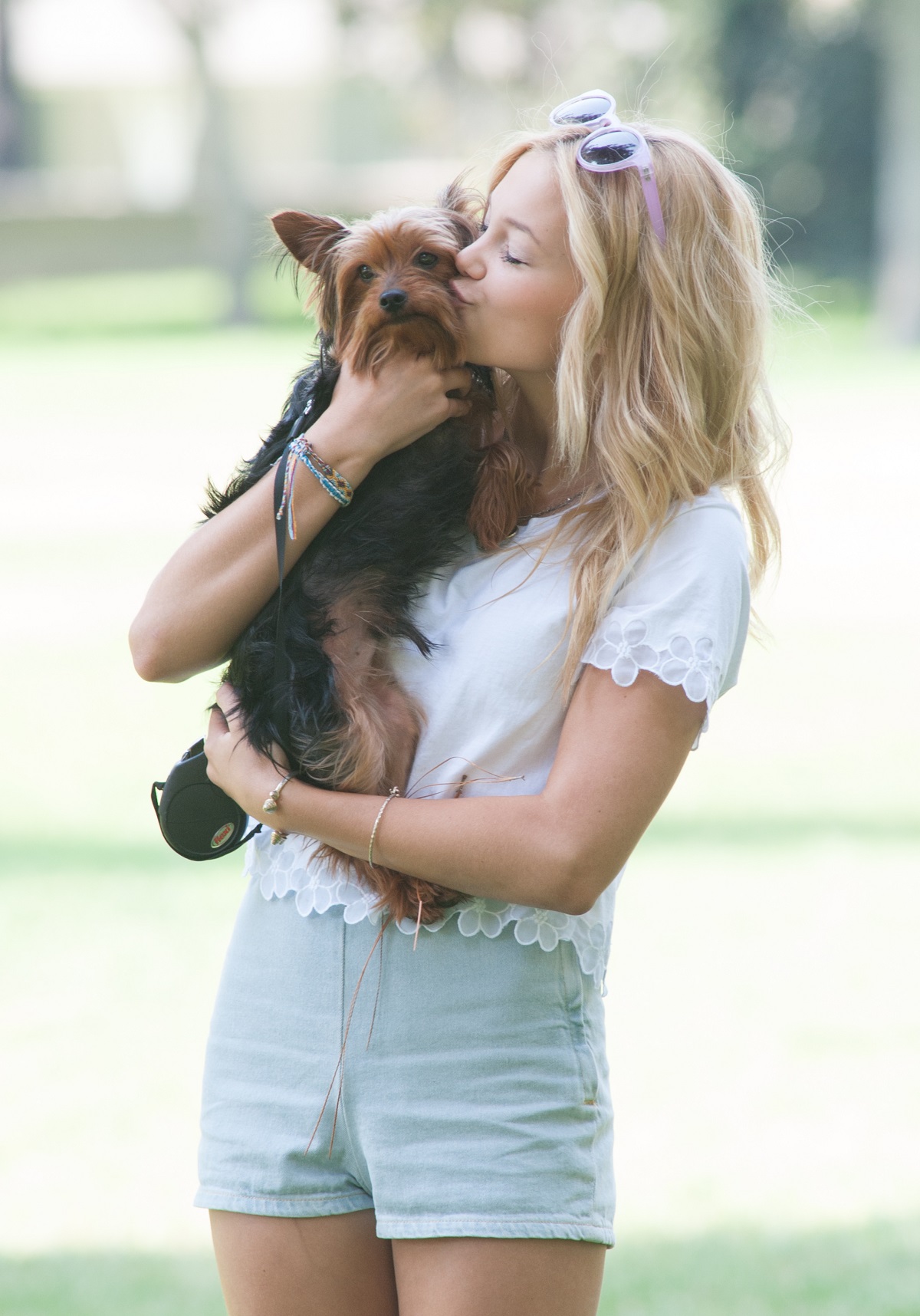 Olivia-Holt-12