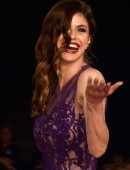 Alexandra-Daddario-7