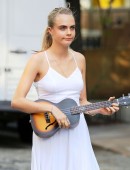 Cara-Delevingne-51