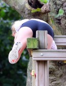 Ellie Goulding keeping fit