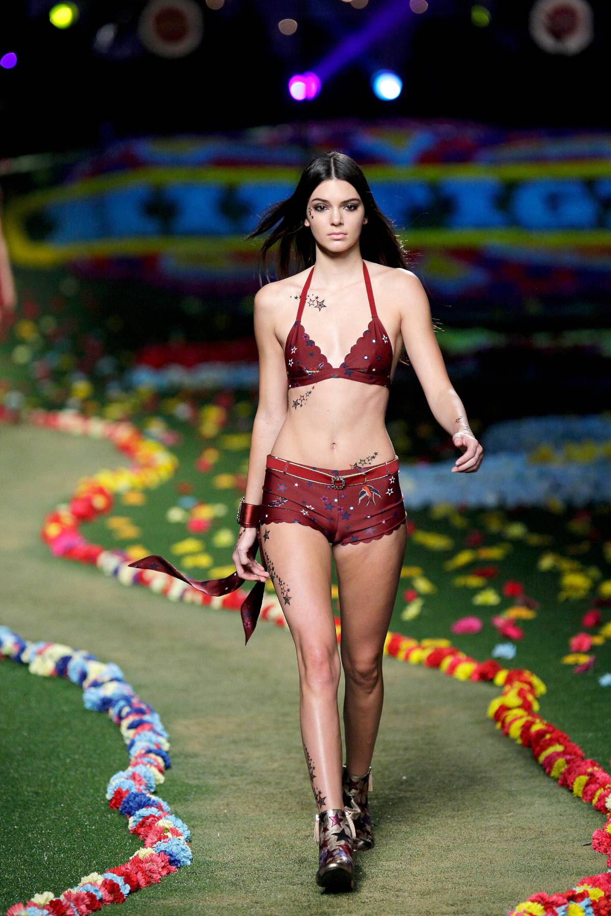 Kendall-Jenner-103