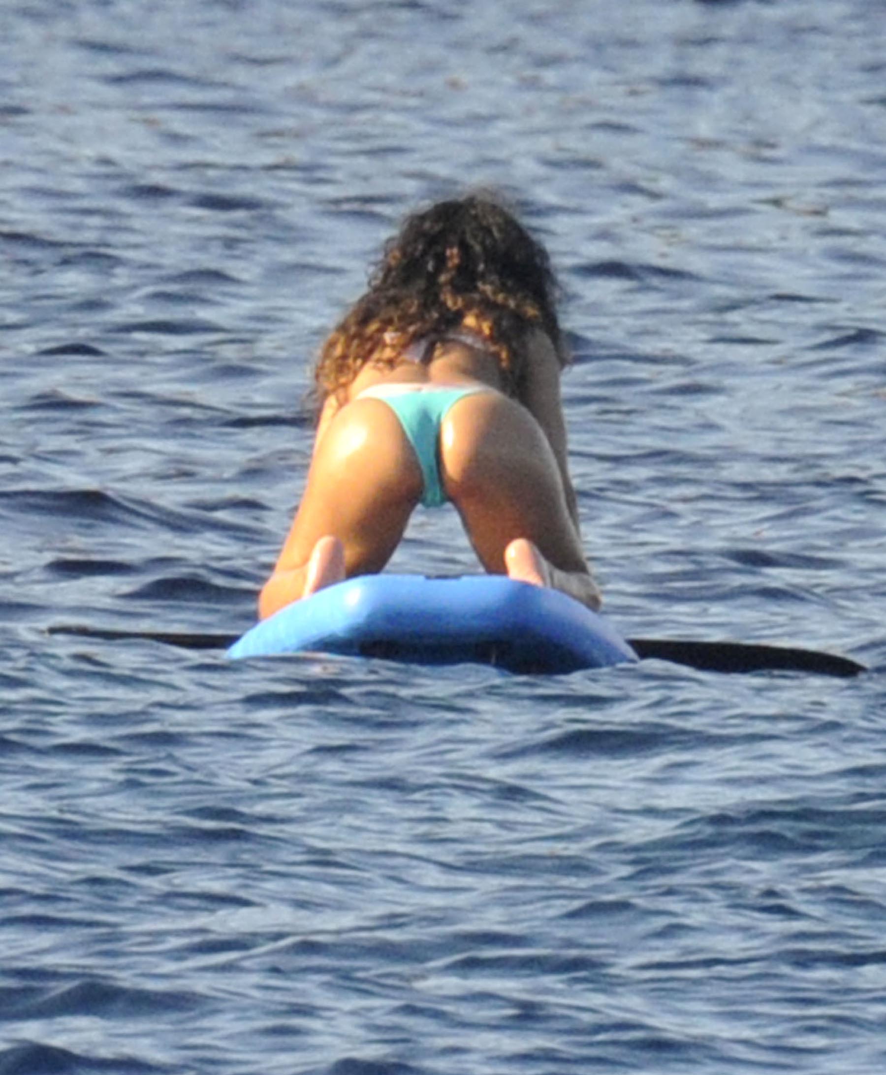 Rihanna-1
