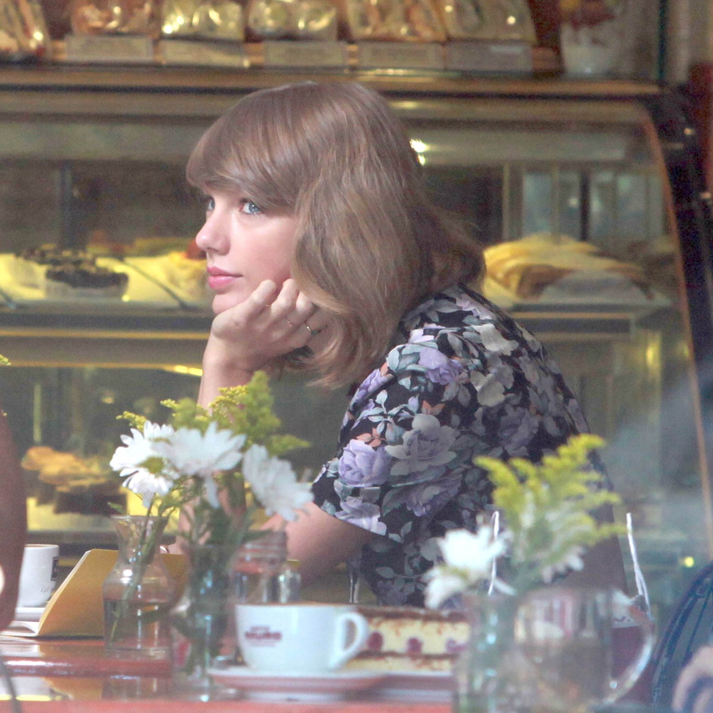 Taylor-Swift-312