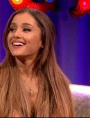 Ariana-Grande-Alan-Carr-Chatty-Man-UK-Show-9