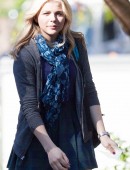 Chloe-Moretz-in-School-Uniform-1
