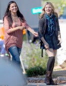 Chloe-Moretz-in-School-Uniform-2